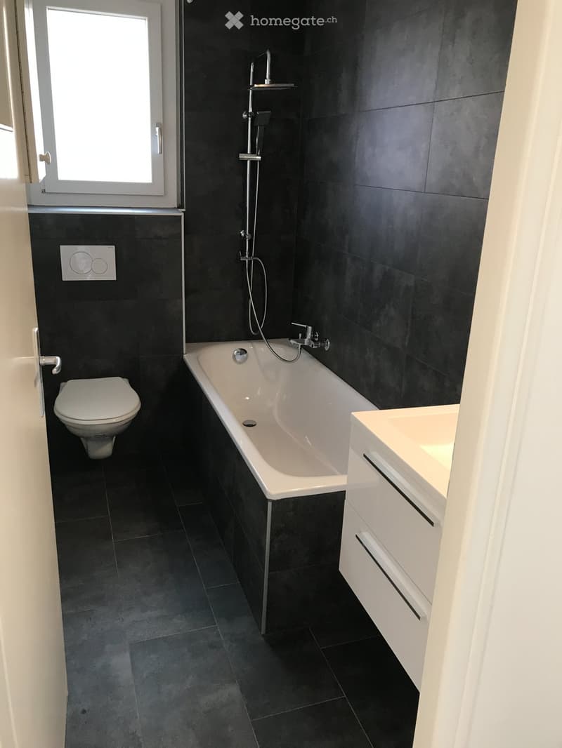 Peseux, Très beau 2 pièces avec balcon (5)