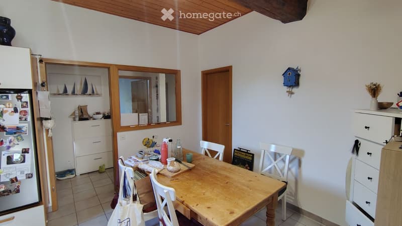 Spacieux 2,5p de 80m2 avec jardin et place de parc (7)