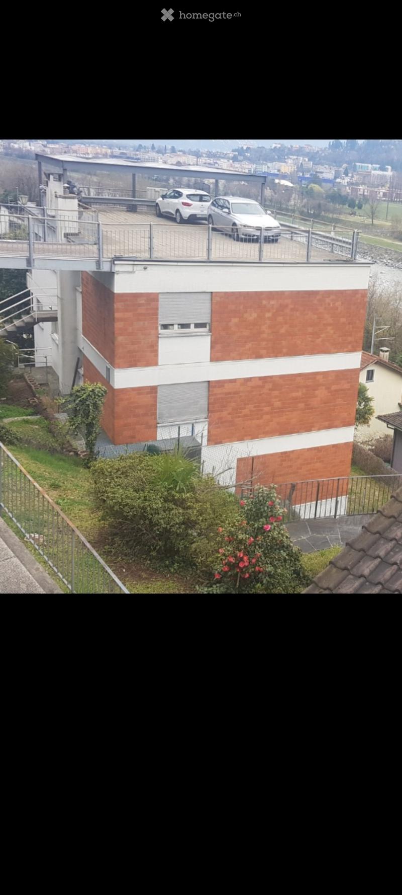 STABILE A REDDITO DI 3 APPART. ZONA RESIDENZIALE (5)