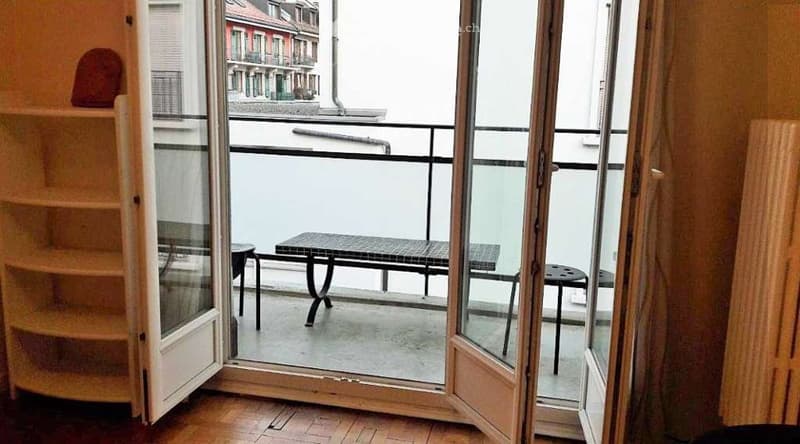 chambre meublée avec terrasse, proche du lac, pour 1 salarié (2)