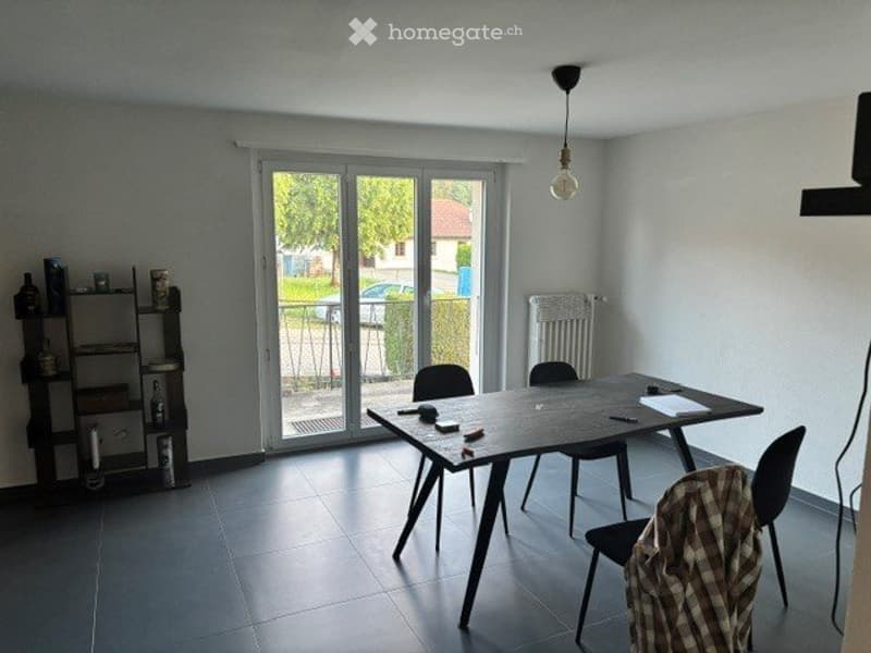 Bel appartement avec jardin 1'250.- c.c (4)