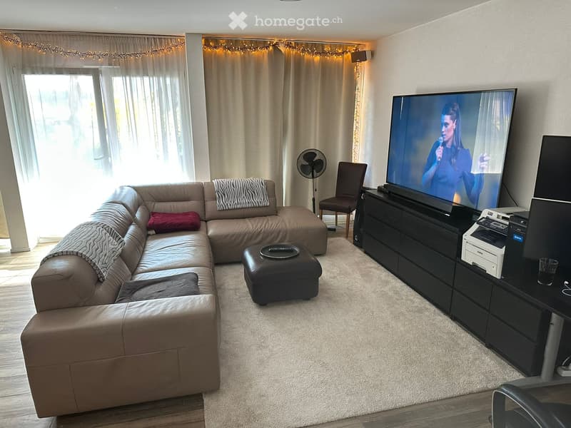 3.5-pieces Furnished Apartment Available for Short-Term Rent (2)