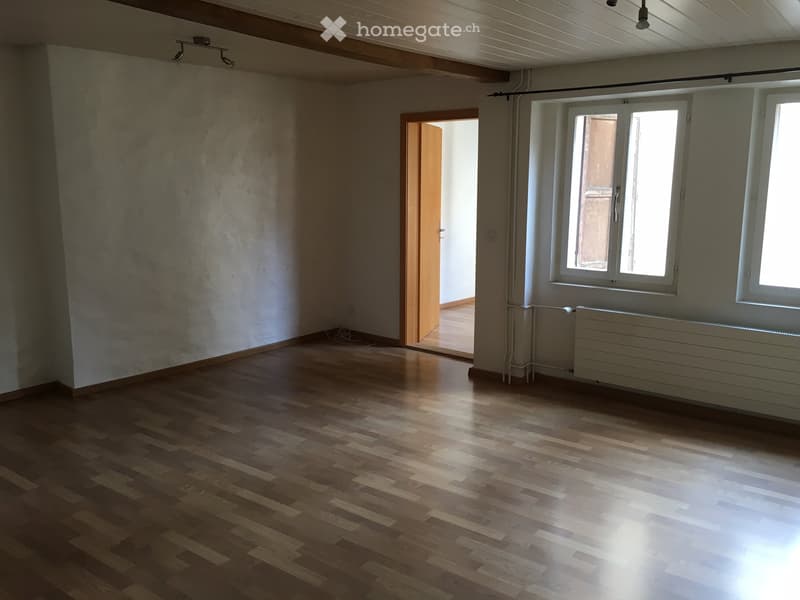 Murten, 2.5 Zimmerwohnung  / Morat, 2.5 pièces à louer (3)