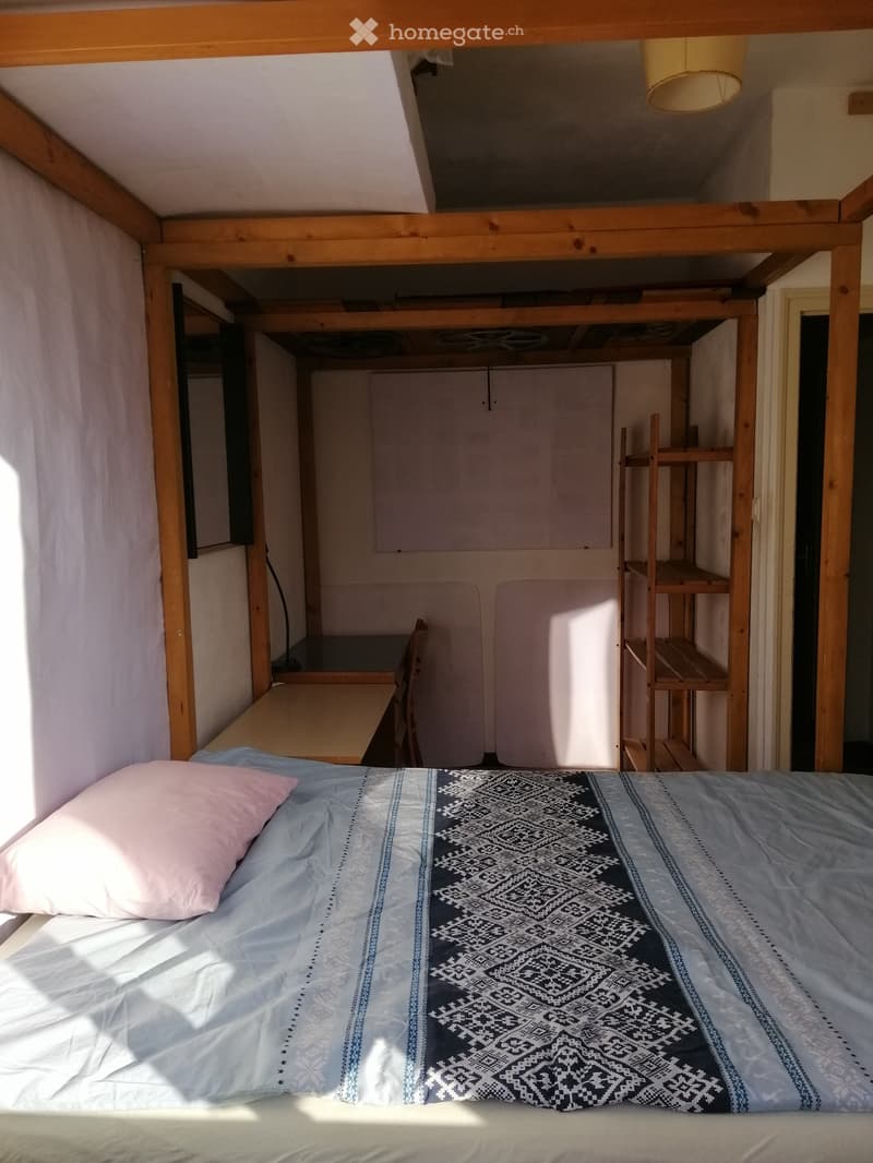Belle chambre meublée à Lausanne (3)