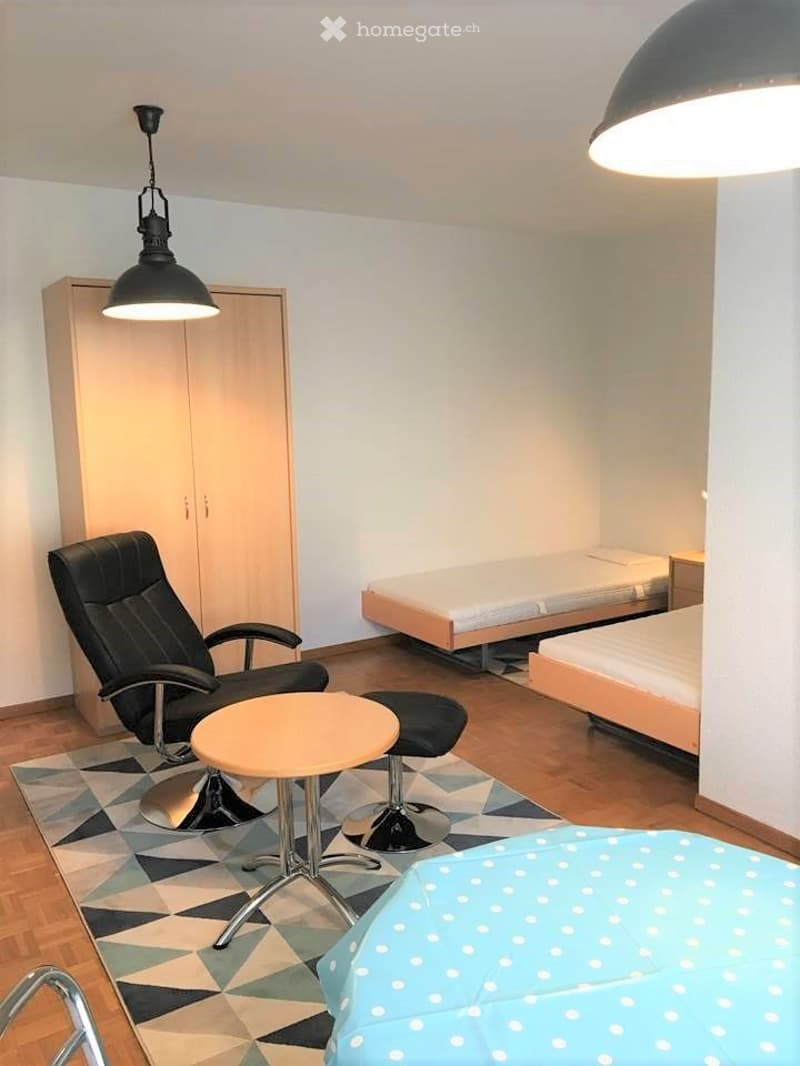 Sierre, studio meublé à louer (3)