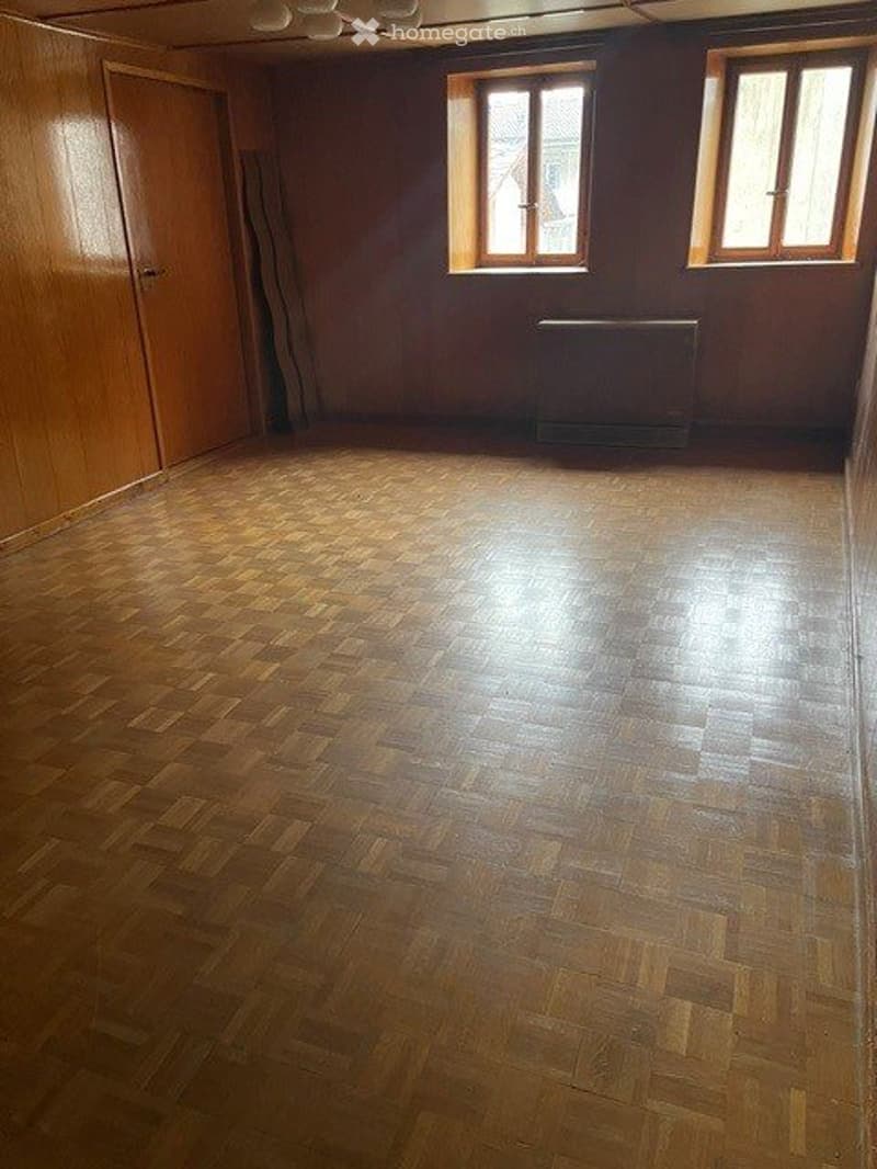 Charmante 4-5 Zimmer-Wohnung im Zentrum von Visp auch als WG (4)