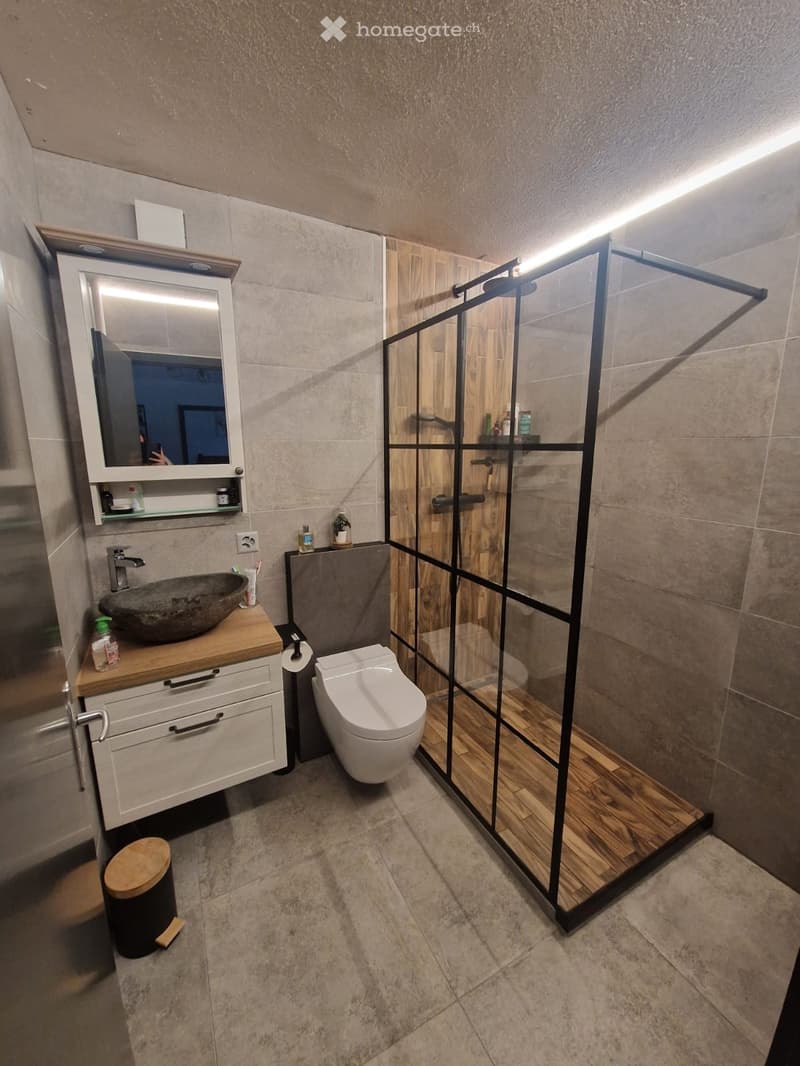 Appartement 2.5p à côté de l'Areuse (4)