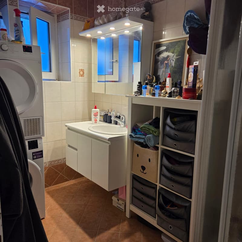 URGENT jolie Appartement a louer (4)