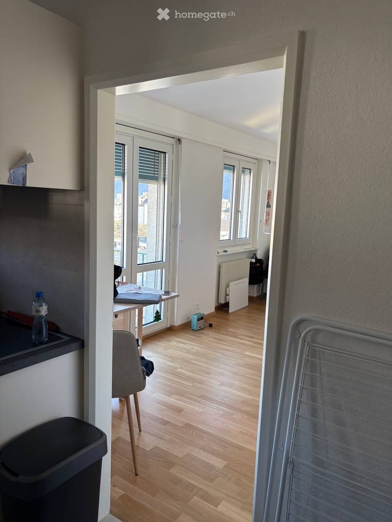 Studio tout neuf plein centre de Martigny (3)