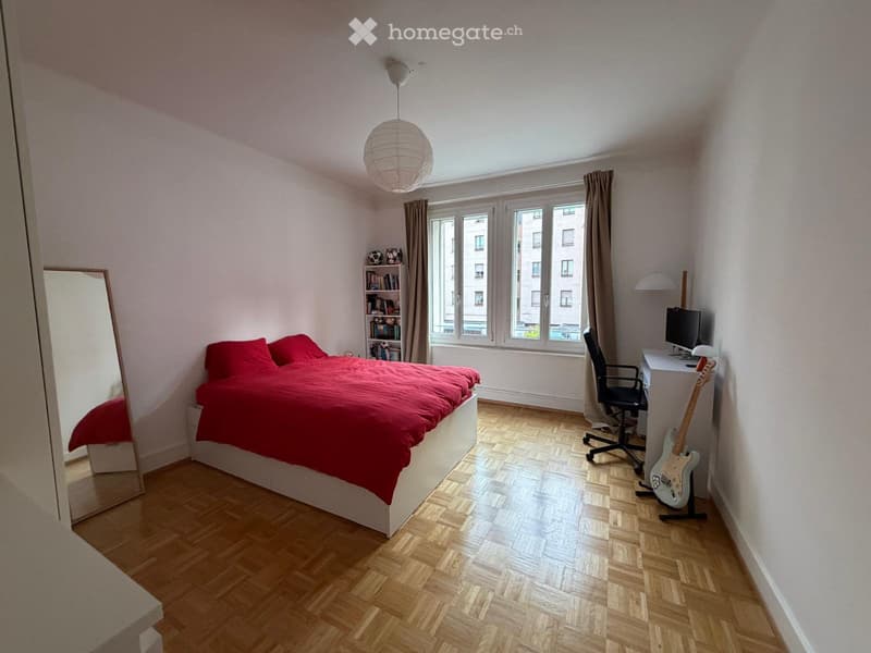 NYON 2 room apartment available as of 1st August - CHF 1796 (2)