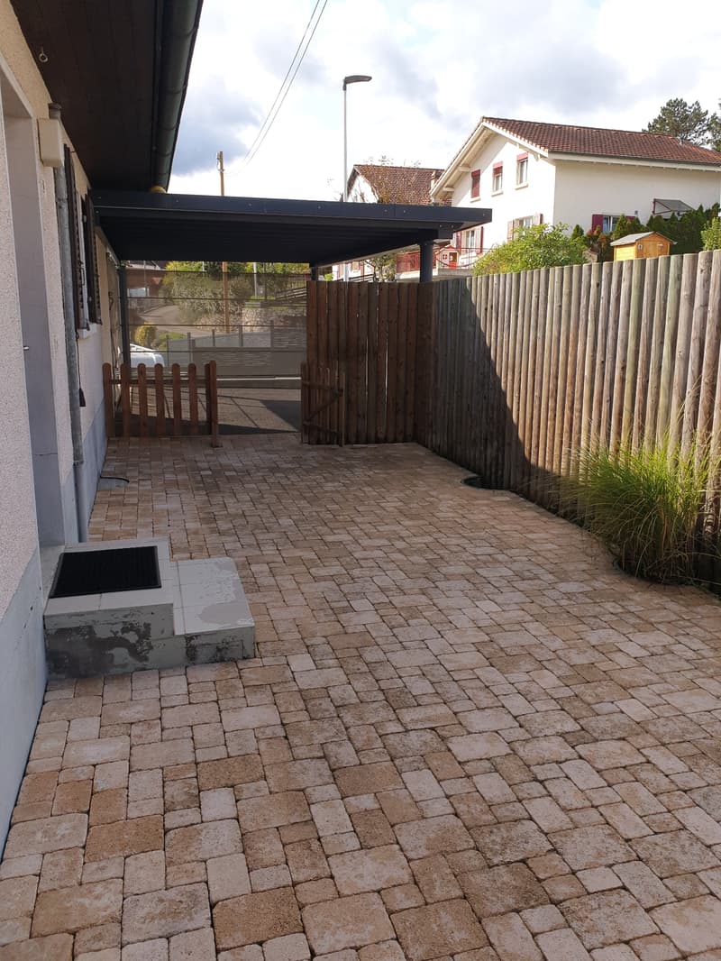 Appartement à louer à Develier (2)
