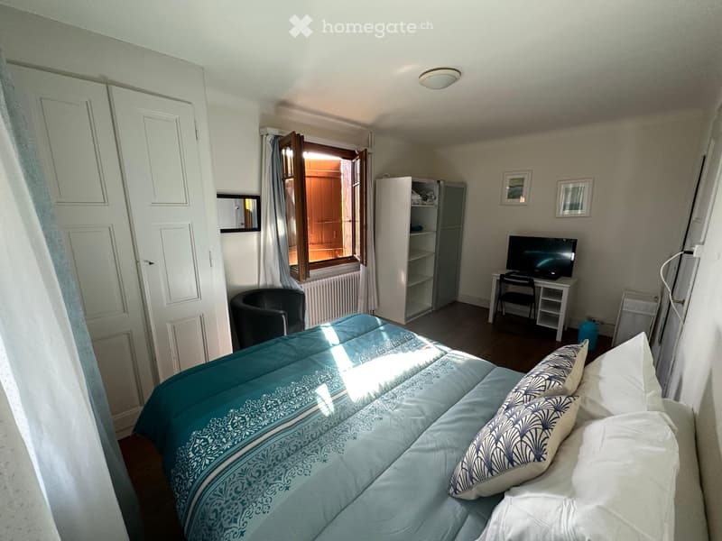 Chambre meublée  950 CHF/mois charges comprises (2)