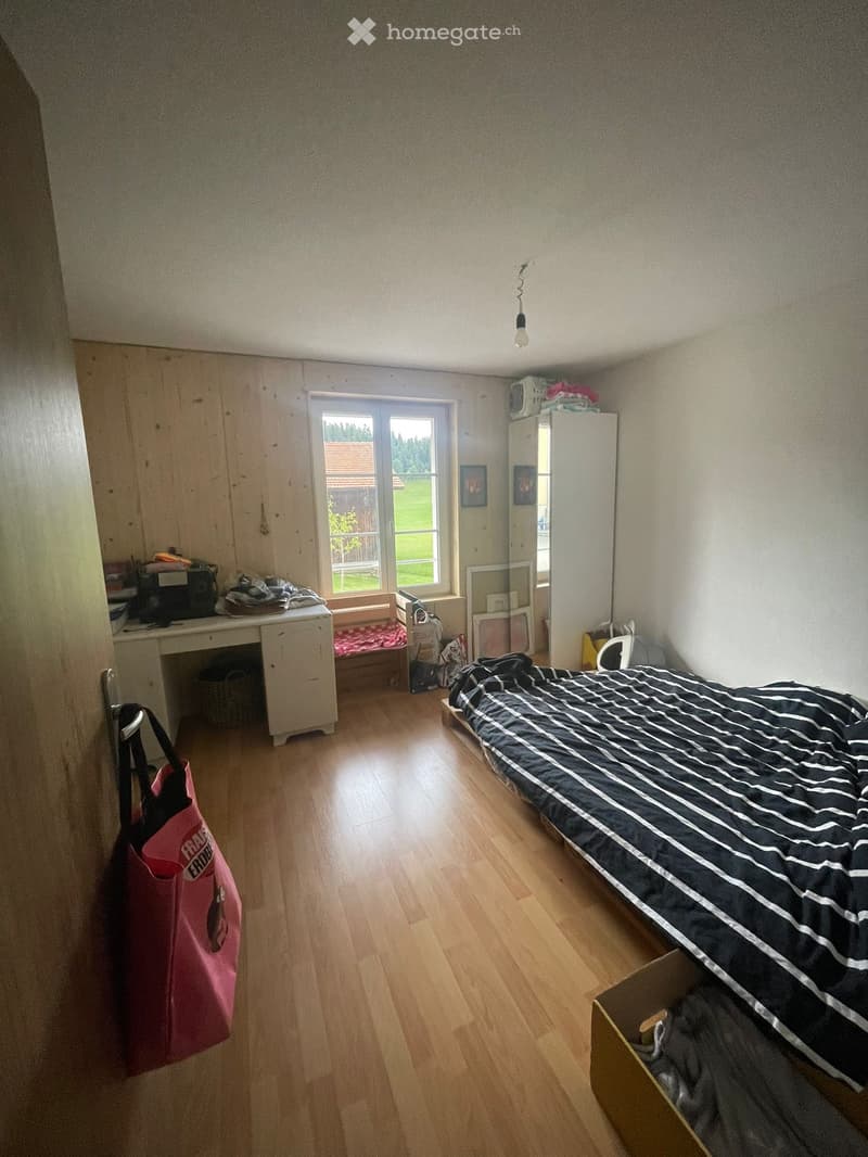 Appartement de 2.5p à la Chaux-du-Milieu (5)
