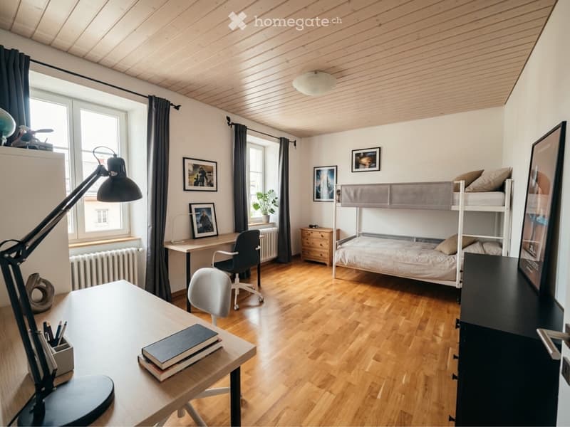 Spacieux appartement 4,5p (2)