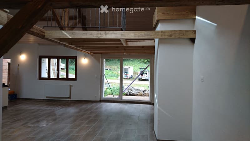 App. 4.5 pièce, dans le charment village de Curtilles, (3)