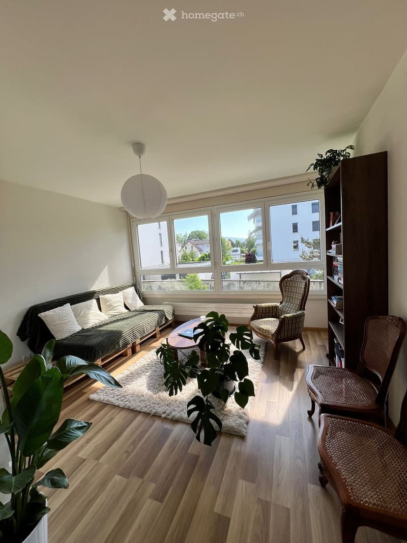 Joli studio très bien placé à Porrentruy (3)