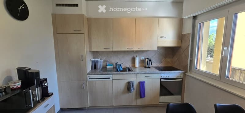 Appartement 4.5 pièces rénové avec balcon Vétroz (2)