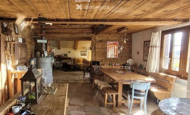 Superbe maison de village, à louer à l'année. (2)