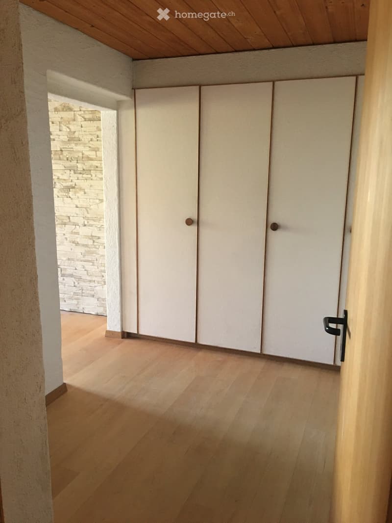 3-Zimmer-Wohnung / app.3 pièces Erlach (2)