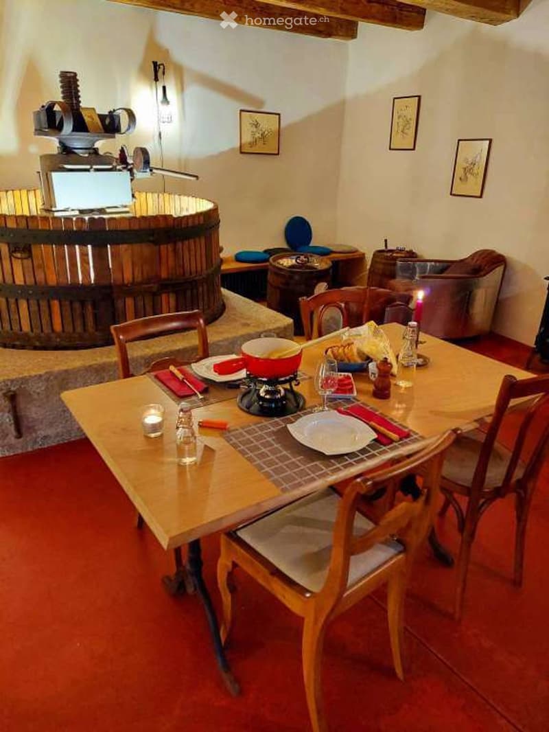Chambre meublée à louer au mois (4)