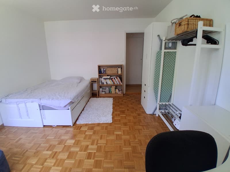 Chambre 15m² à sous-louer juillet ou août (1)