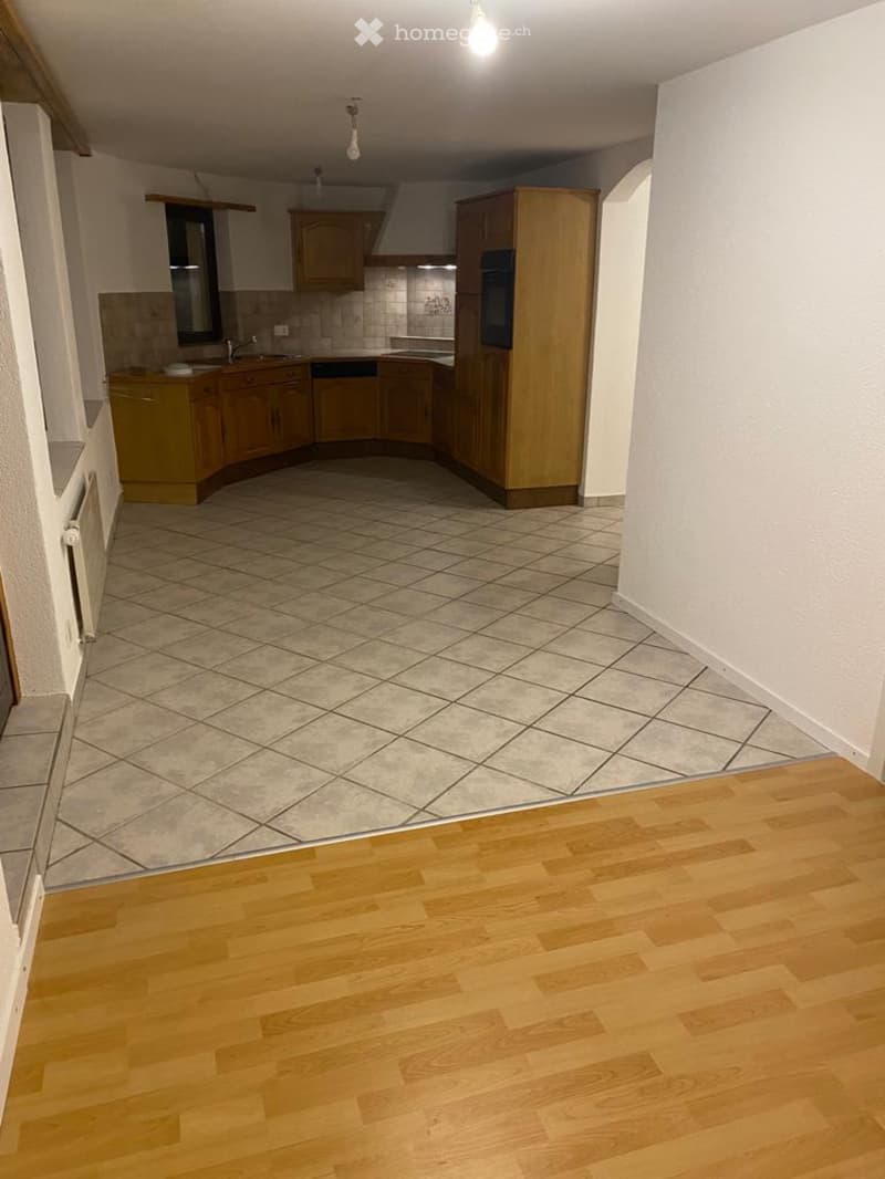 Appartement 2 pces avec balcon (1)