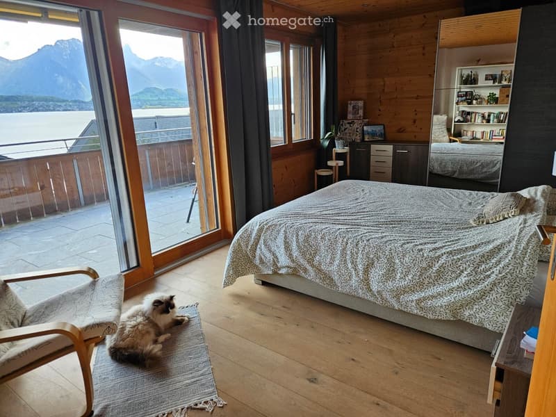 Traumhafte 3.5-Zimmer-Wohnung mit Seeblick in Oberhofen (3)
