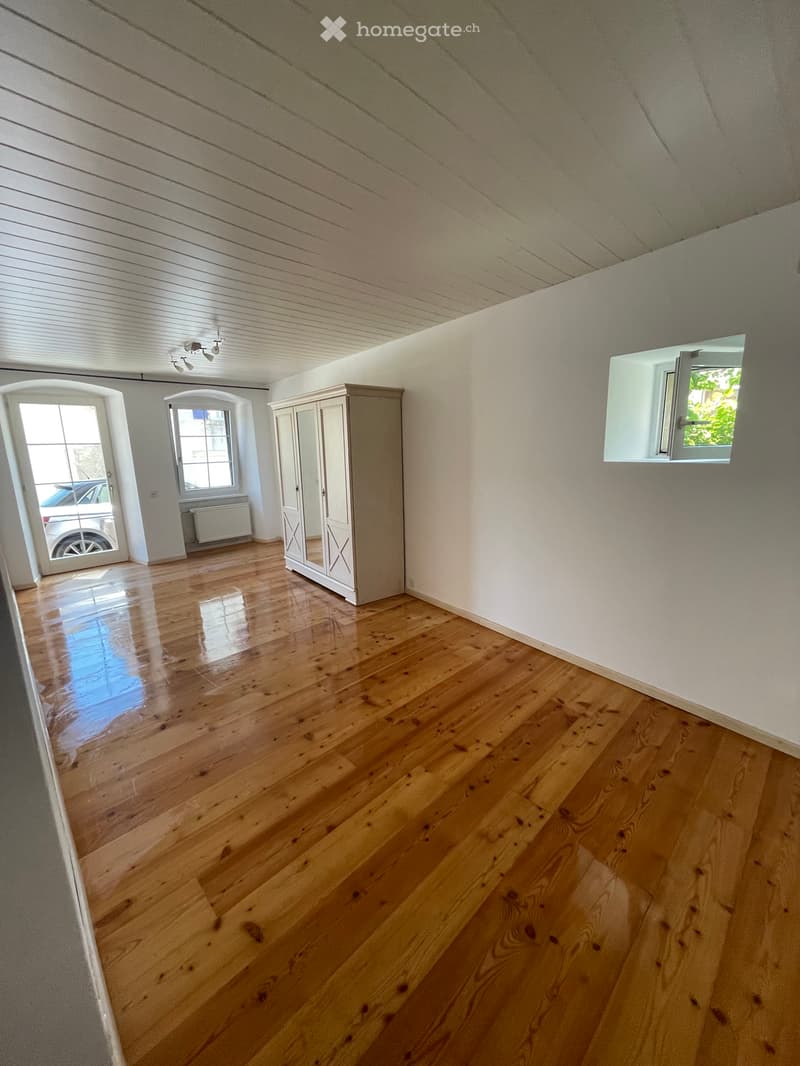 Appartement 1,5 pcs à louer dans maison villageoise (1)