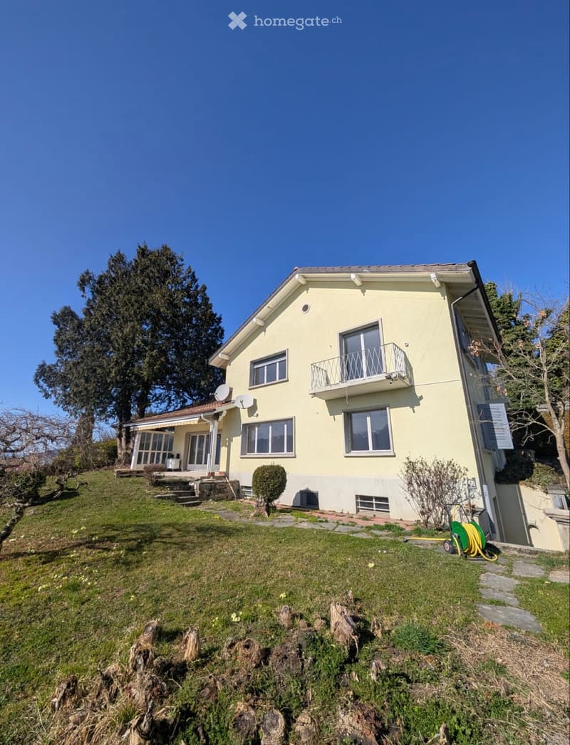 Magnifique villa rénovée de 5.5 pièces avec vue lac et alpes (2)