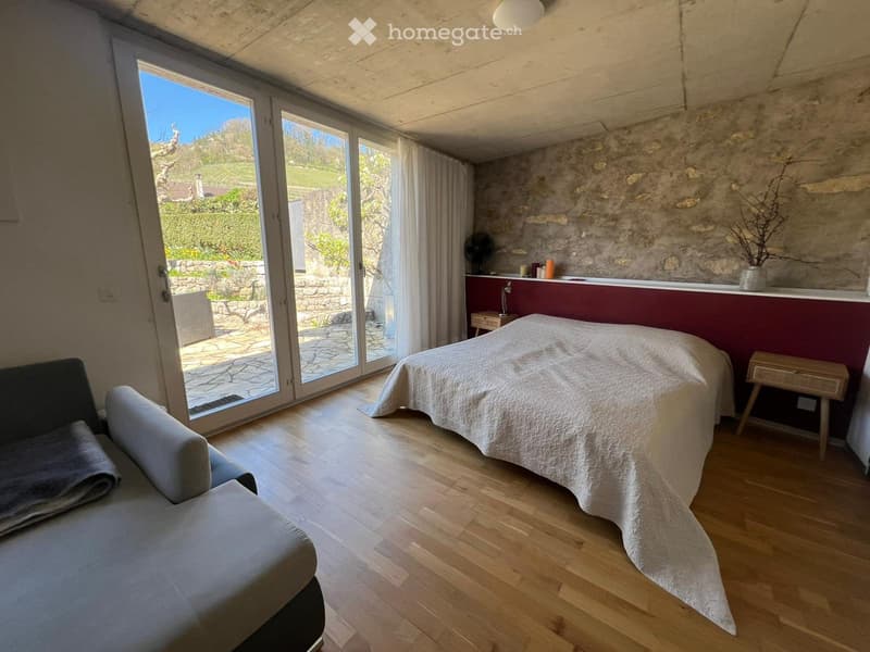 Studio meublé avec bouée privée au bord du lac de Morat (2)