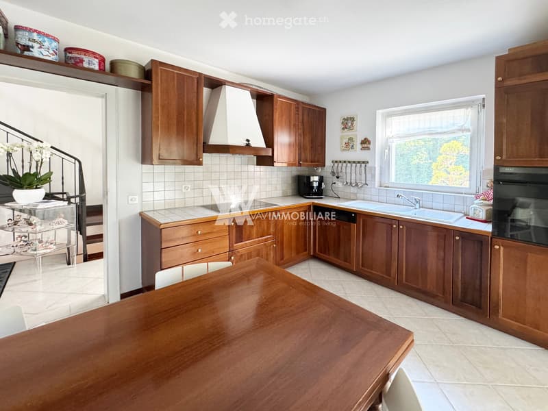 RANCATE-MENDRISIO: SPLENDIDA CASA UNIFAMILIARE (5)