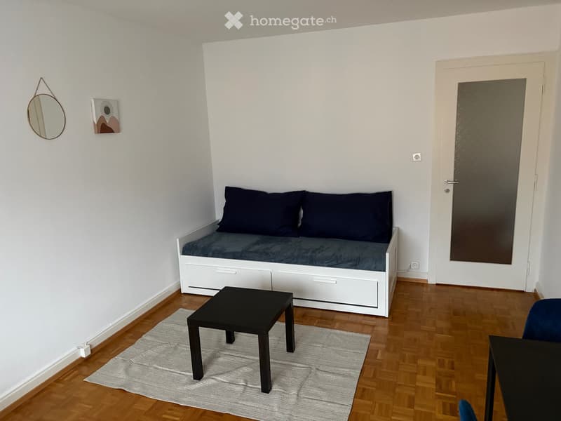 Chambre meublée 870 CHF charges comprises Lausanne 1004 (2)