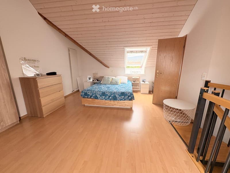 Beau duplex en attique à louer à Gland (2)