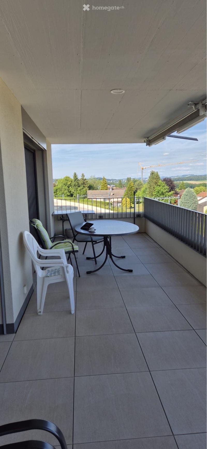 Magnifique appartement de 4,5 (2)