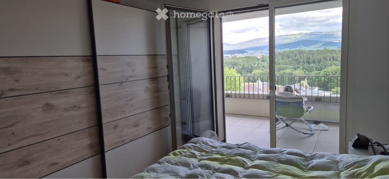 Magnifique appartement de 4,5 (5)