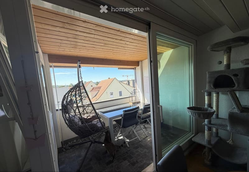 Charmante und grosszügige 3.5-Zimmer-Wohnung in Aarau Rohr (3)