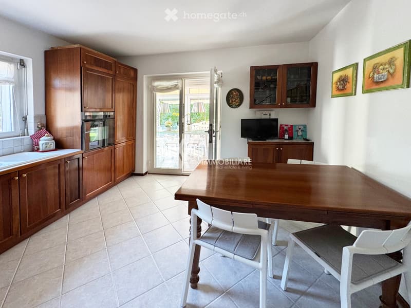 RANCATE-MENDRISIO: SPLENDIDA CASA UNIFAMILIARE (4)