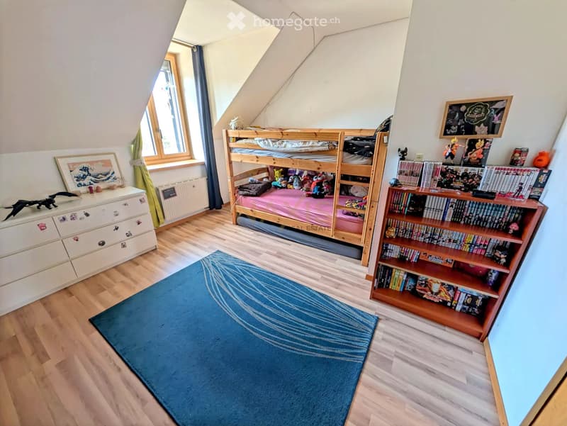 Bel emplacement pour ce superbe 7 pièces (2)