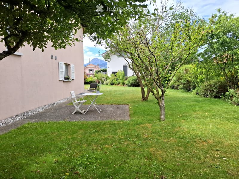 A LOUER - Spacieux appartement à RIAZ (2)