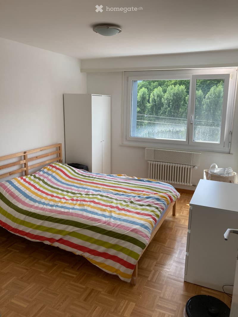 Chambre à Rolle dans bel appartement avec vue sur le Léman (1)