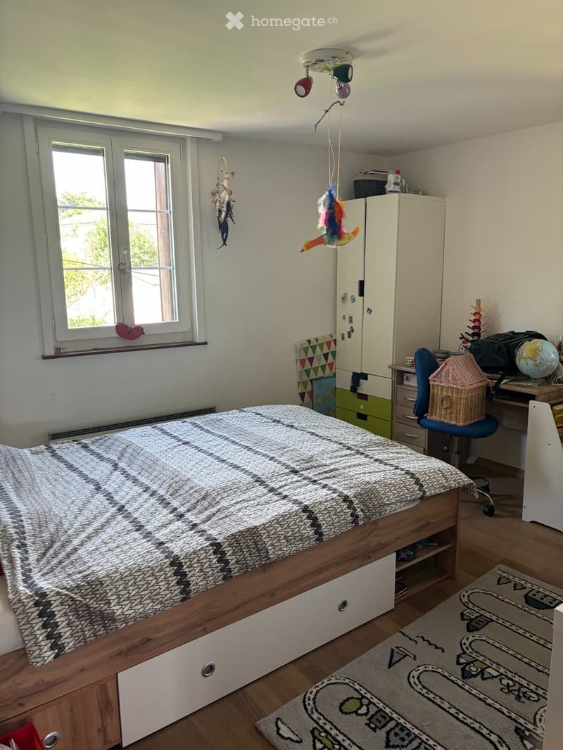 Charmant appartement mansardé de 5.5 pièces à Tolochenaz (4)