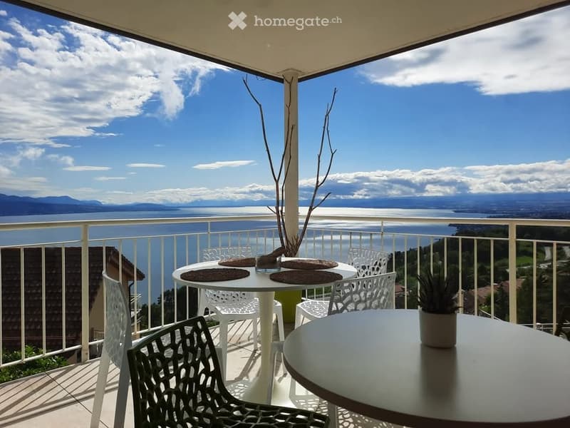 Chambre de standing dans villa avec vue panoramique Lavaux (2)