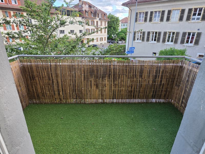 Appartement 4 pièces avec balcon à La Neuveville (1)