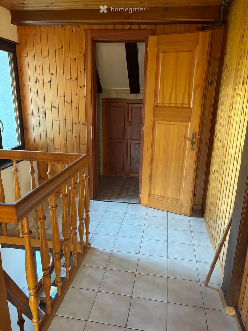 A louer Bex appartement atypique dans cadre de vie agréable (3)