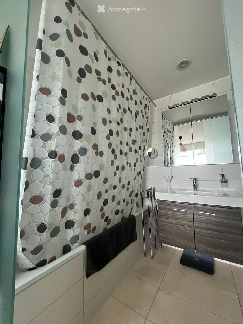 Chambre meublée SdB privative à louer du 01.08 au 31.10.2026 (3)