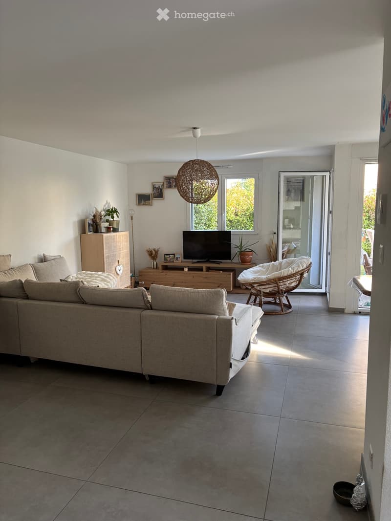 Appartement 5.5 pièces avec jardin à Aigle (3)