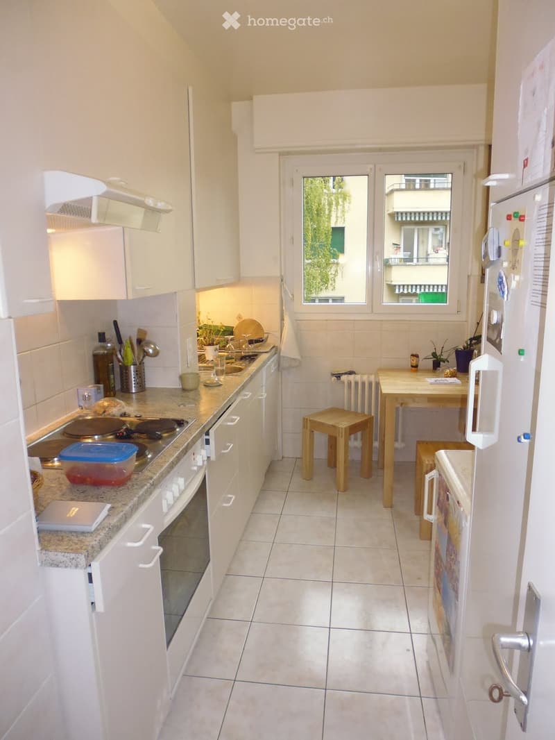 Chambre à louer-Sallaz. (2)