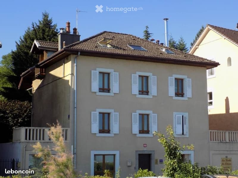 EVIAN LES BAINS - DEMEURE FACE AU LAC (2)