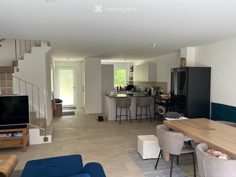 Villa jumelle à louer dès le 1er août 2026 (1)