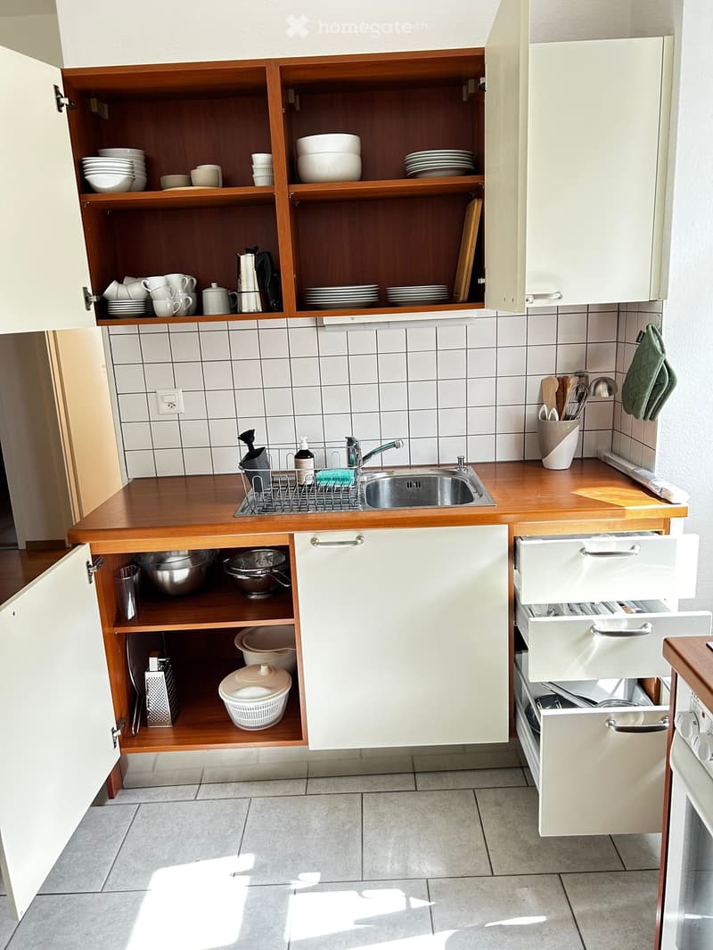 Appt meublé et équipé (3)